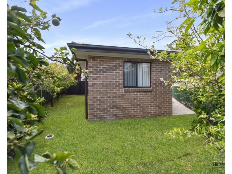11a Hitter Avenue, Casula NSW 2170