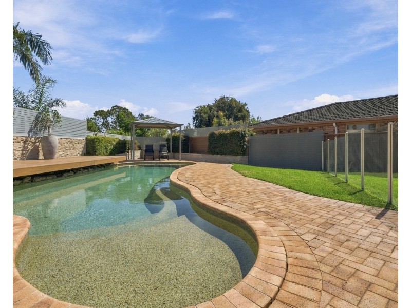 4 Jockey Close, Casula NSW 2170
