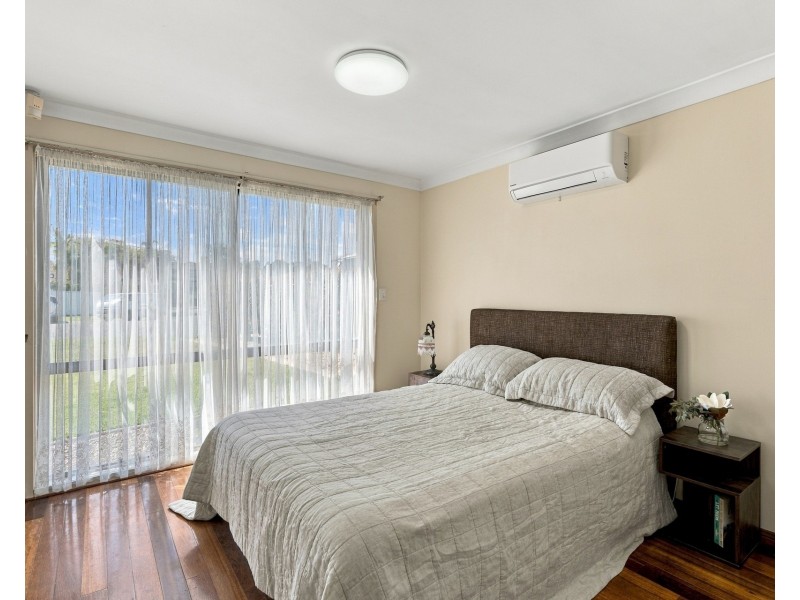4 Jockey Close, Casula NSW 2170