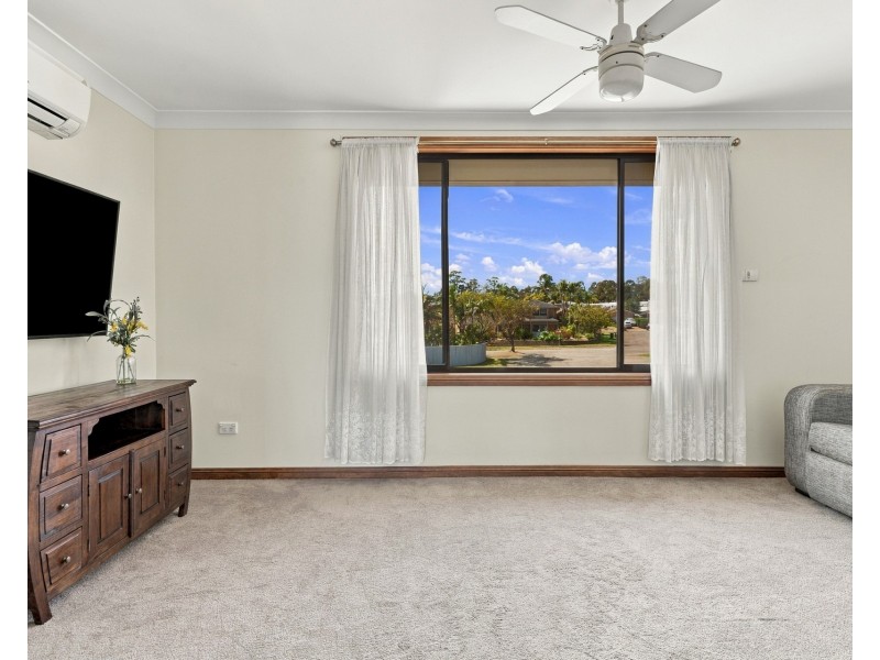 4 Jockey Close, Casula NSW 2170