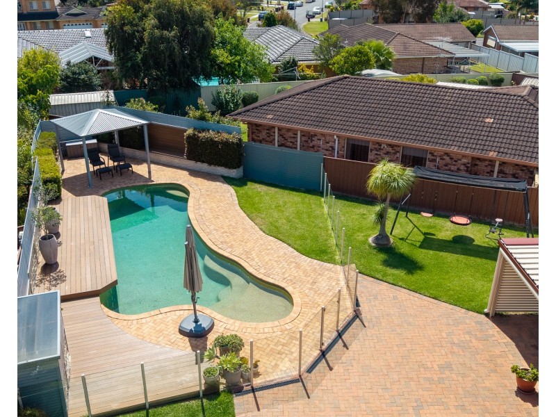 4 Jockey Close, Casula NSW 2170