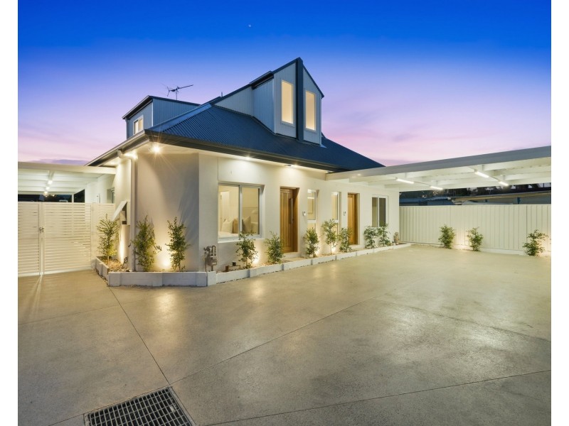 4/4 Glenwari Street, Sadleir NSW 2168