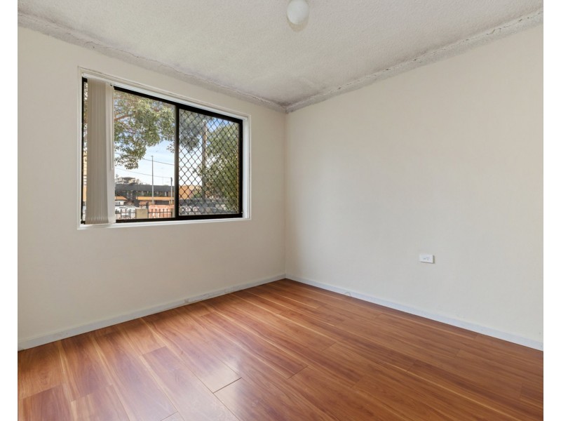 2/103 Castlereagh Street, Liverpool NSW 2170