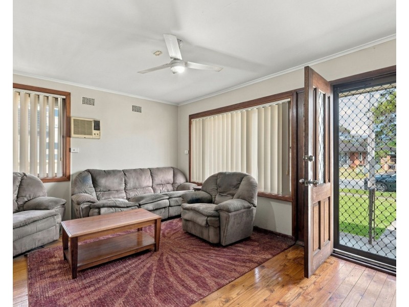 22 Armstrong Street, Ashcroft NSW 2168