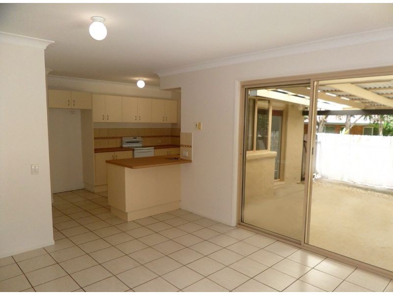 81 Rajah Road, Ocean Shores NSW 2483