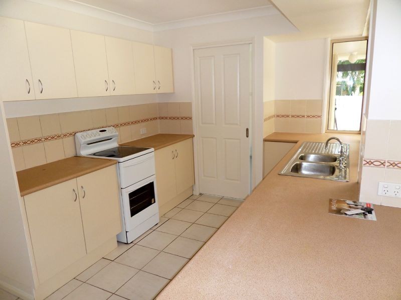 81 Rajah Road, Ocean Shores NSW 2483
