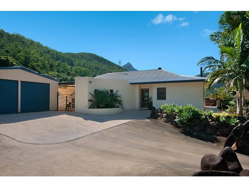 458 Byrrill Creek Road, Uki NSW 2484