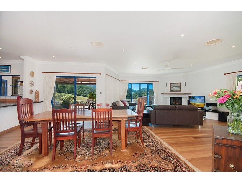 458 Byrrill Creek Road, Uki NSW 2484
