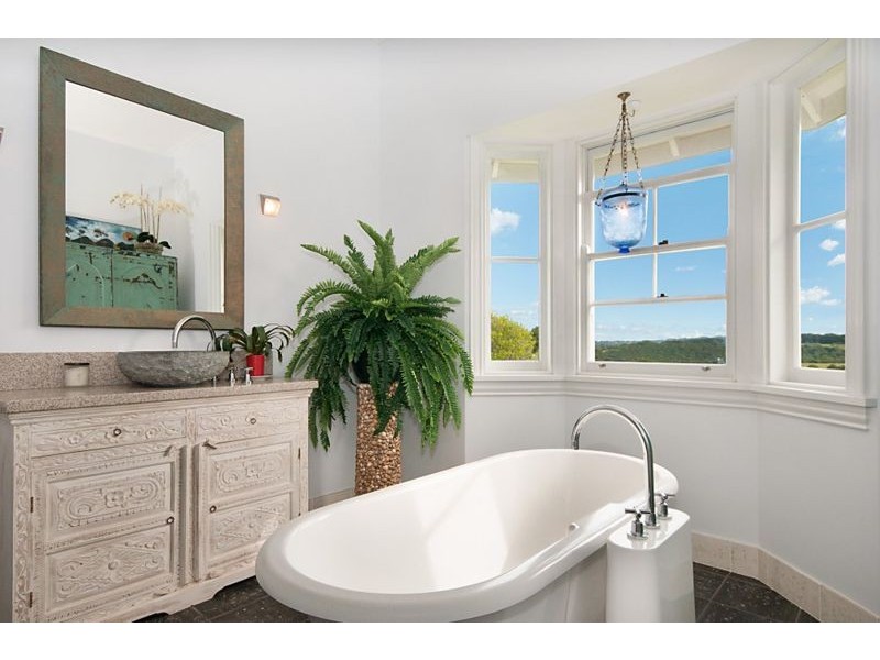 305 Coolamon Scenic Drive, Coorabell NSW 2479