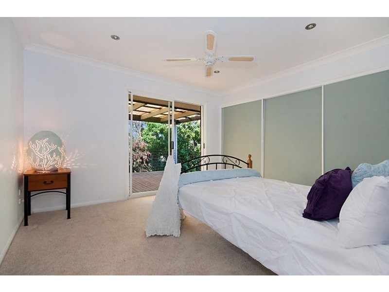 12 Hakea Crescent, Suffolk Park NSW 2481