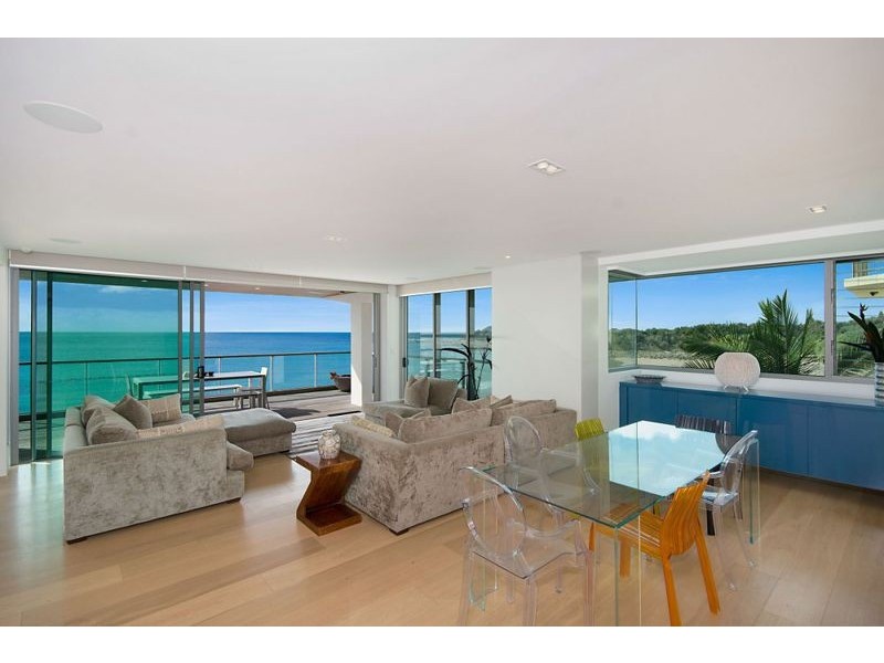 2/6 Ocean Street, Yamba NSW 2464