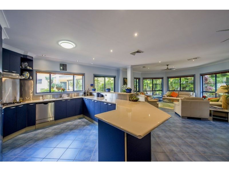 10 Conrad Place, Iluka NSW 2466