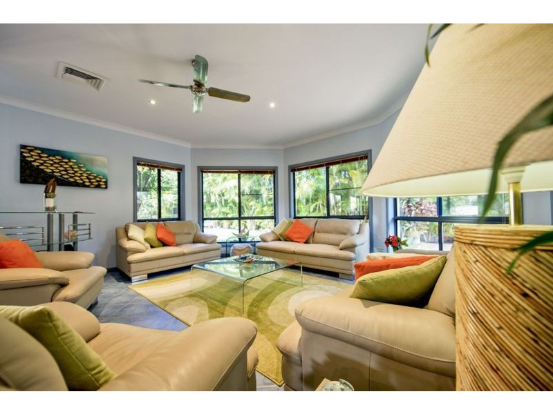 10 Conrad Place, Iluka NSW 2466