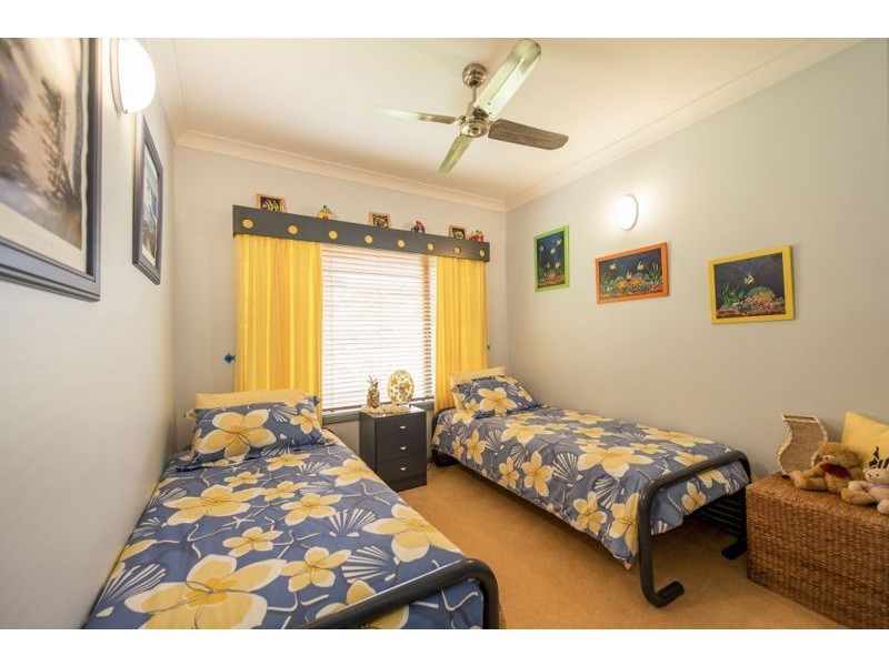 10 Conrad Place, Iluka NSW 2466