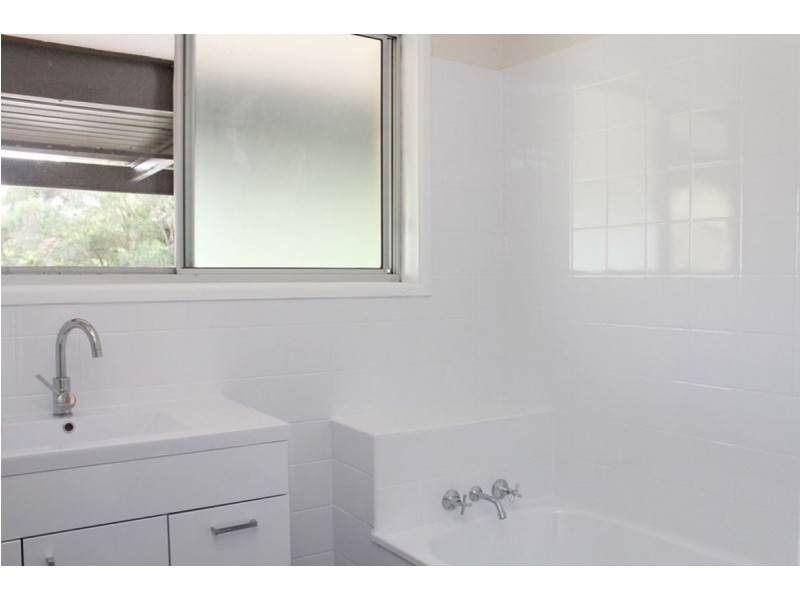 6a Narrogal Court, Ocean Shores NSW 2483