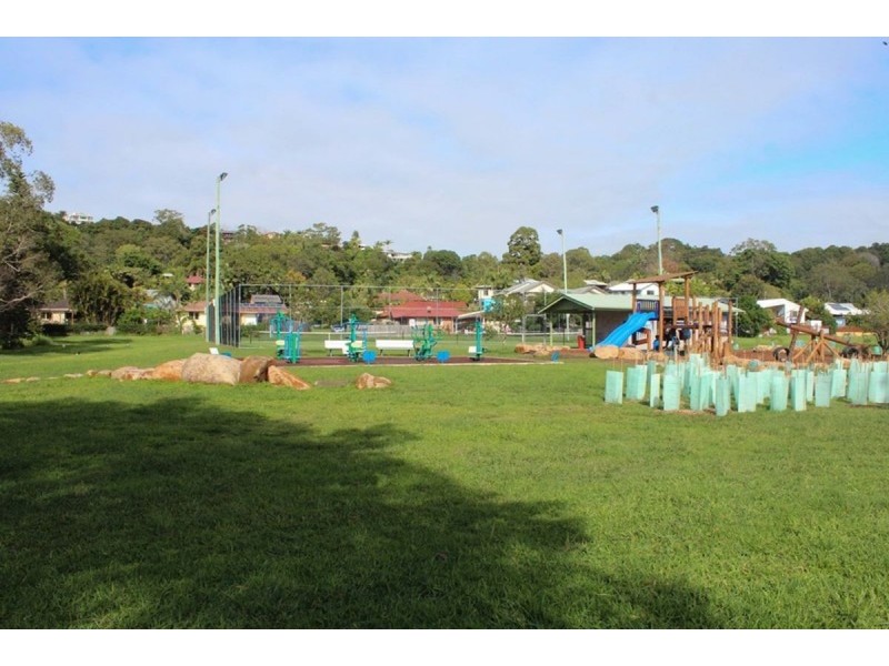 6a Narrogal Court, Ocean Shores NSW 2483