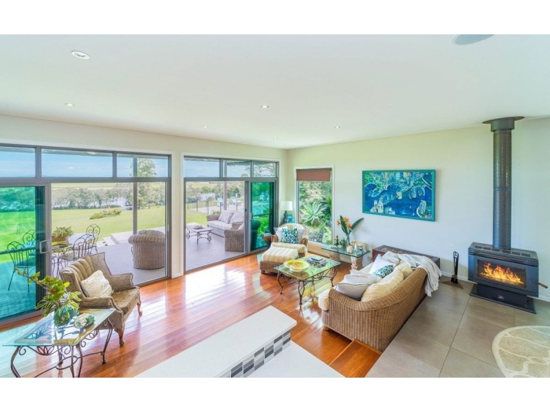 304 Iluka Road, Woombah NSW 2469