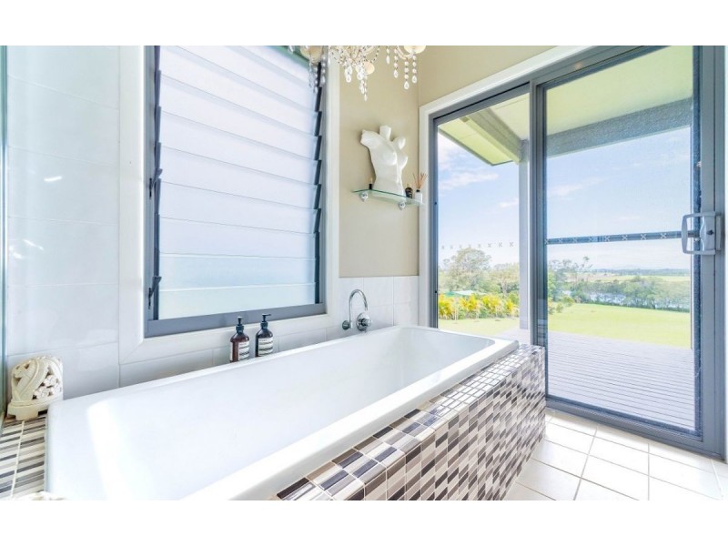 304 Iluka Road, Woombah NSW 2469