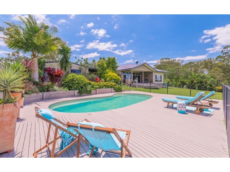 304 Iluka Road, Woombah NSW 2469