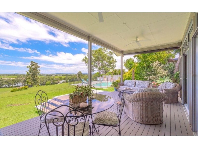 304 Iluka Road, Woombah NSW 2469