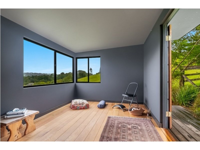 283 Tyagarah Rd, Myocum NSW 2481