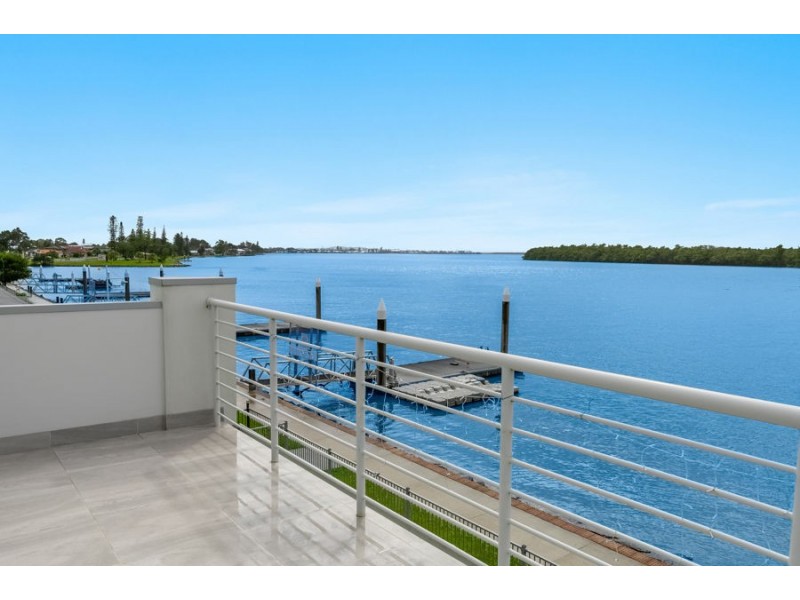 93 Burns Point Ferry Rd, West Ballina NSW 2478