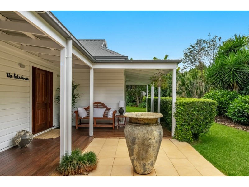 12 Magnolia Place, Ewingsdale NSW 2481