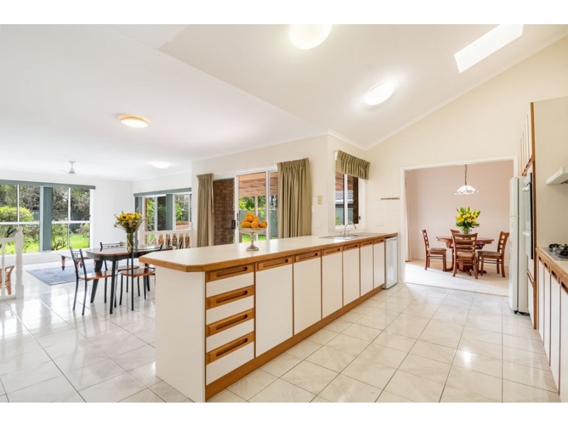 32 Victoria Ave, Pottsville NSW 2489