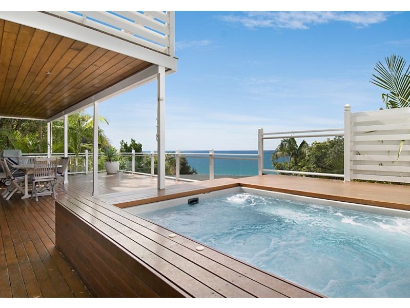 2a Palm Valley Drive, Byron Bay NSW 2481