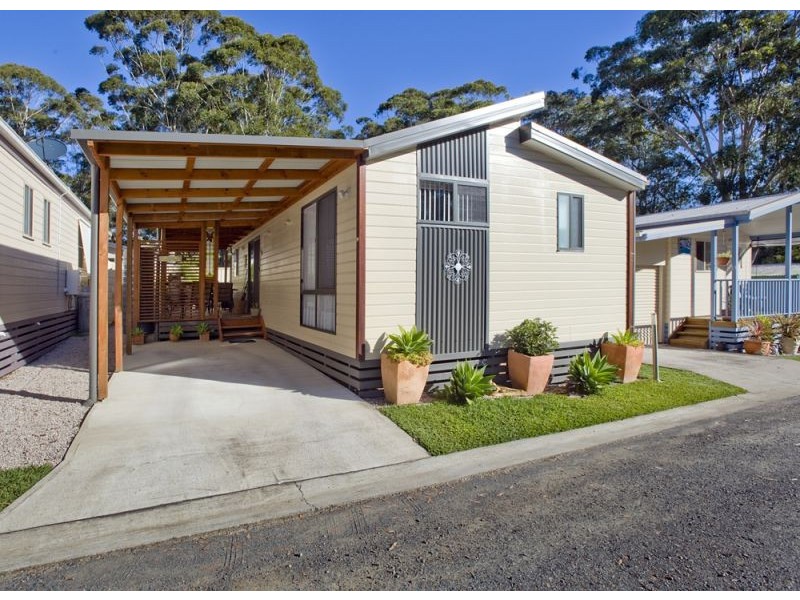 14/257 Pine Creek Way, Bonville NSW 2441