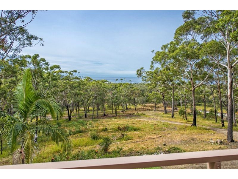 172 Point Plomer Road, Crescent Head NSW 2440
