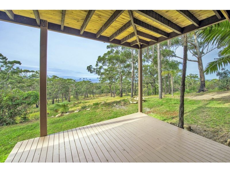 172 Point Plomer Road, Crescent Head NSW 2440