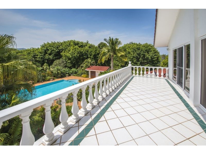 51 Faviell Drive, Bonville NSW 2441