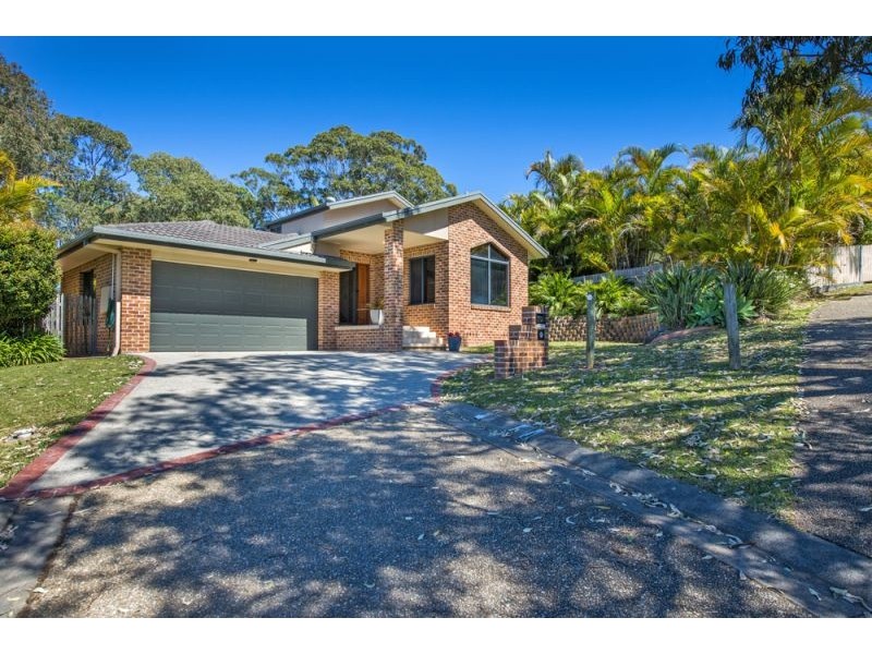 31 Bluewater Place, Sapphire Beach NSW 2450