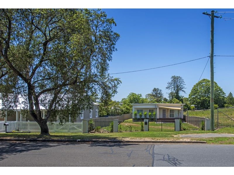 6 Cook Street, Bowraville NSW 2449