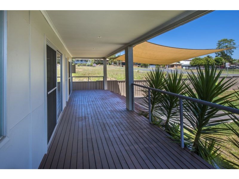 6 Cook Street, Bowraville NSW 2449