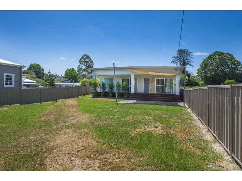 6 Cook Street, Bowraville NSW 2449