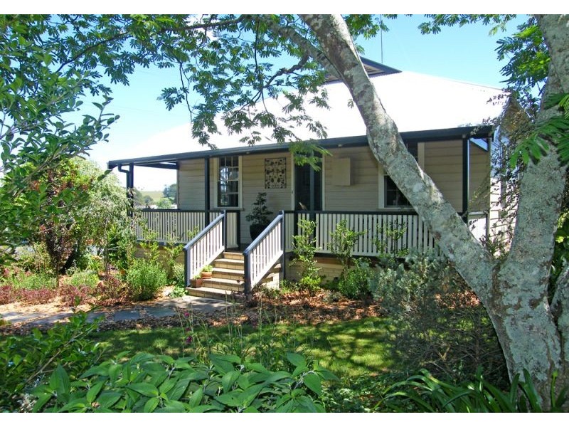 1 Vine Street, Dorrigo NSW 2453