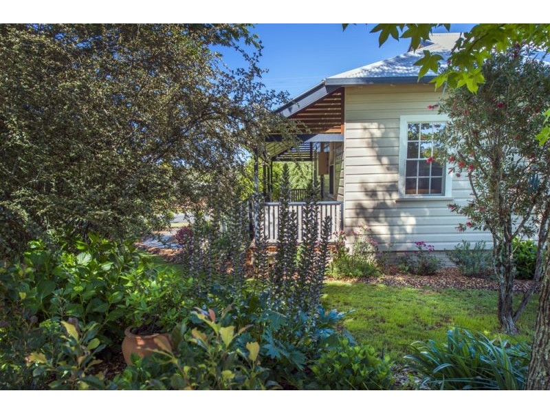 1 Vine Street, Dorrigo NSW 2453