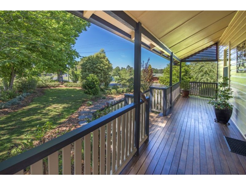 1 Vine Street, Dorrigo NSW 2453