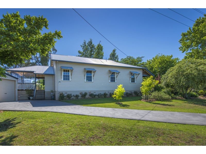 1 Vine Street, Dorrigo NSW 2453