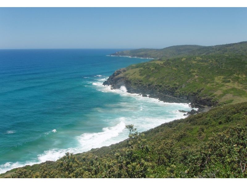 12 Home Street, Hat Head NSW 2440