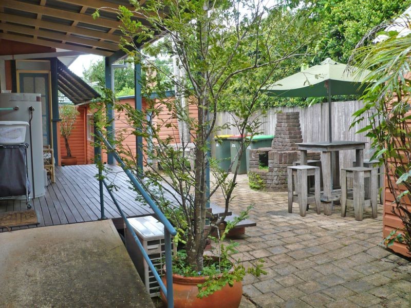 Room 14, 1a Oak Street, Bellingen NSW 2454