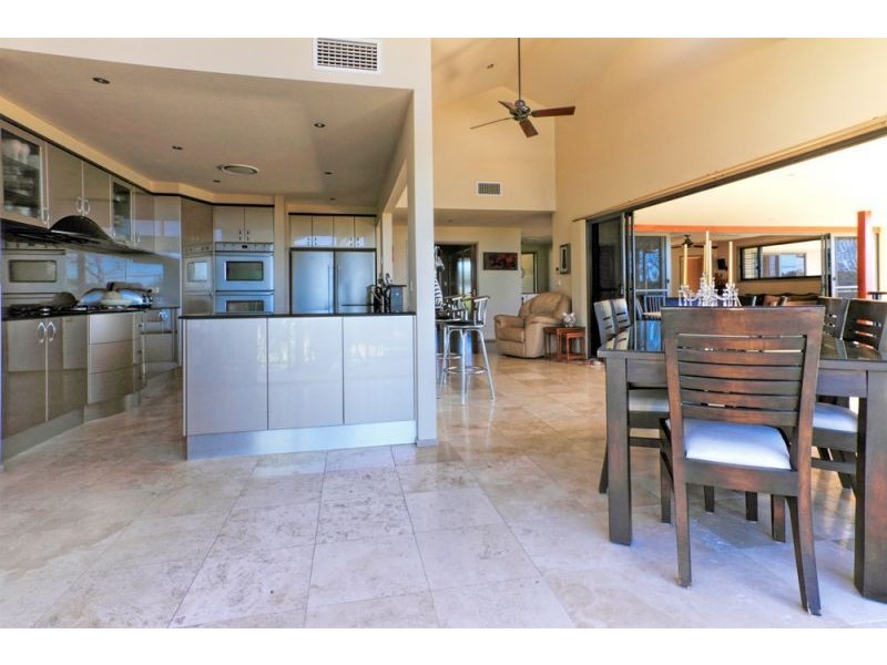 30 Bundella Avenue, Lake Cathie NSW 2445