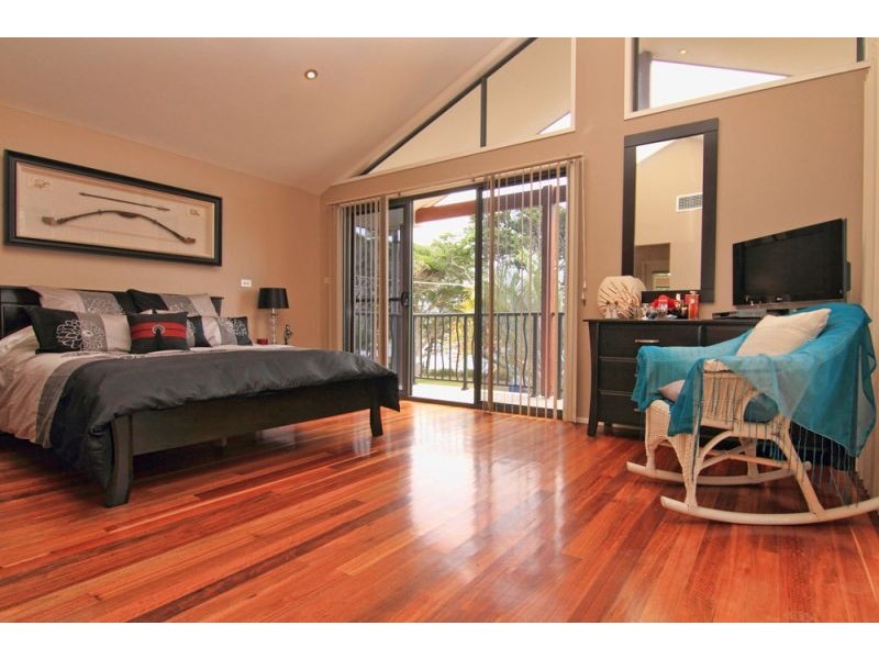 30 Bundella Avenue, Lake Cathie NSW 2445