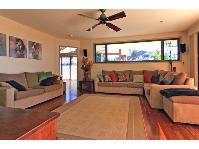 30 Bundella Avenue, Lake Cathie NSW 2445