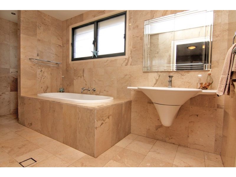 30 Bundella Avenue, Lake Cathie NSW 2445