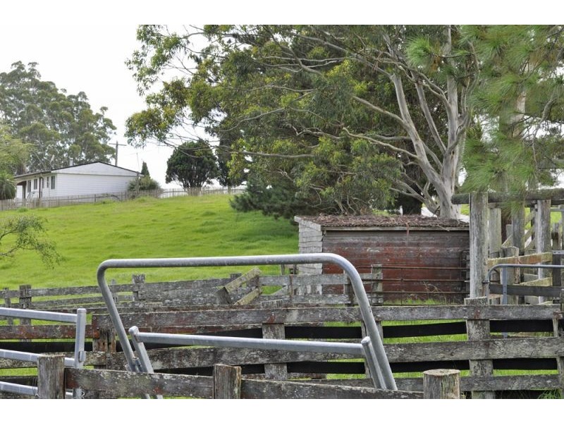 327 Moleton Road, Lowanna NSW 2450