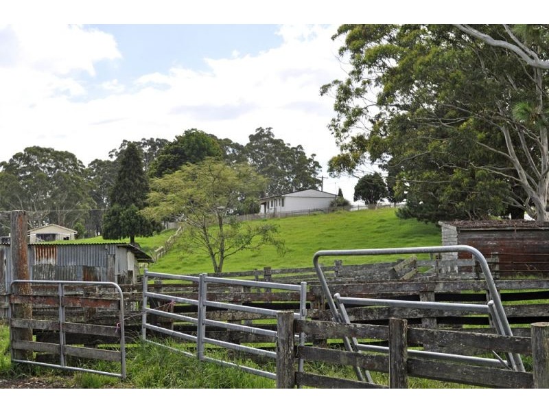 327 Moleton Road, Lowanna NSW 2450