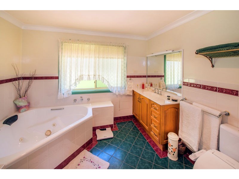 24 Kimberley Grove, Nambucca Heads NSW 2448